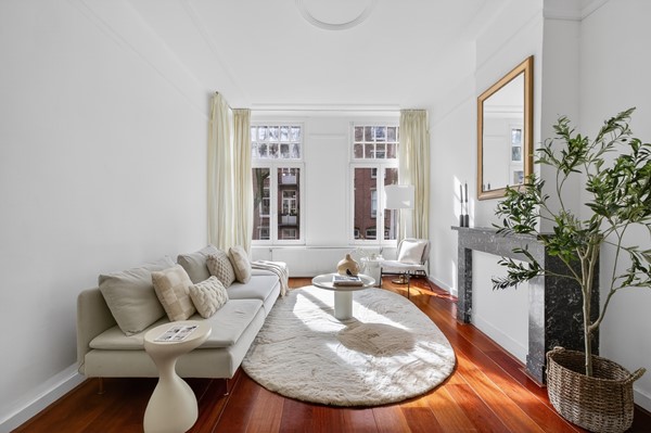 Medium property photo - Maarten Harpertszoon Trompstraat 22-1, 1056 JA Amsterdam